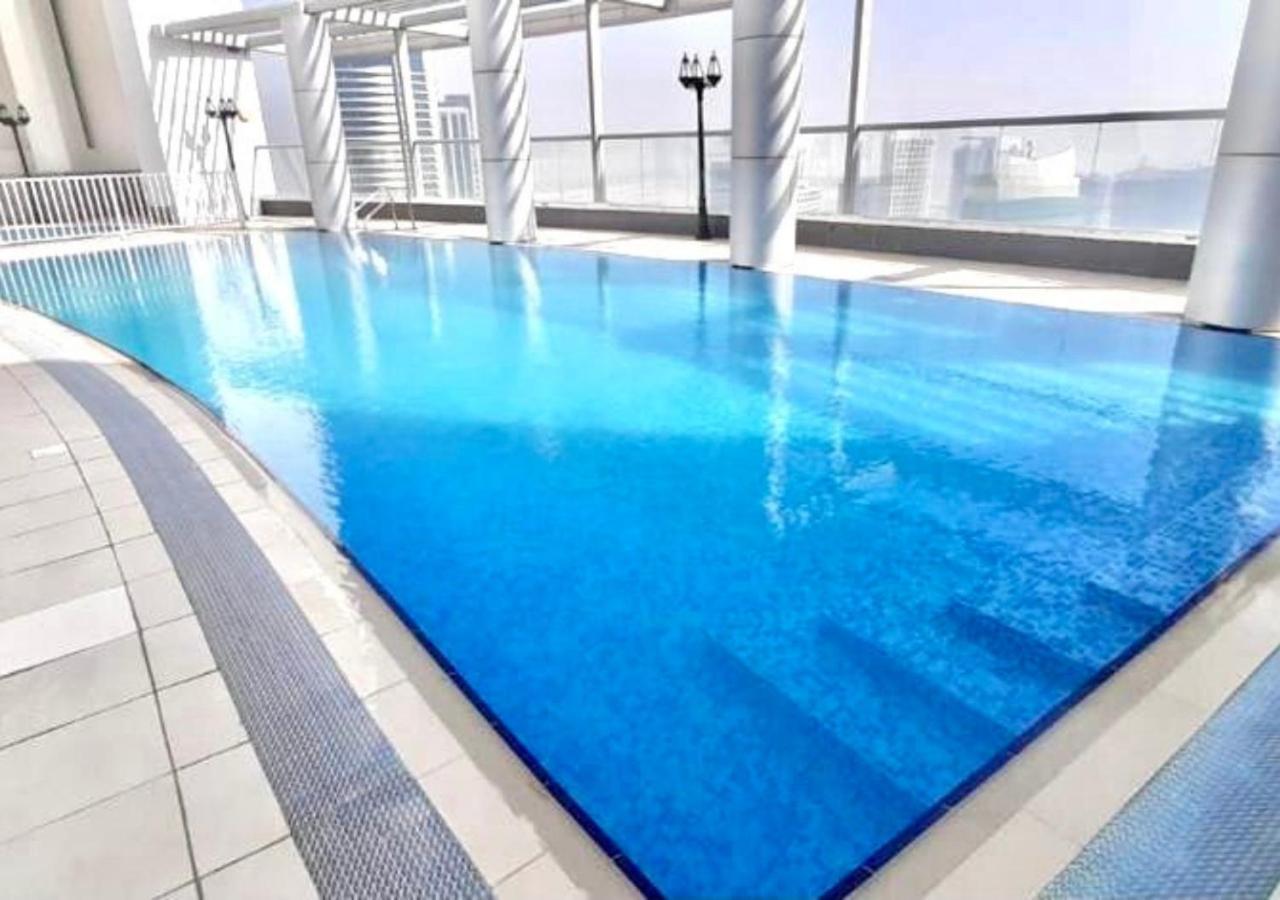 RH- Burj Al Nujoom, Downtown, trendy studio near Dubai Mall Zewnętrze zdjęcie