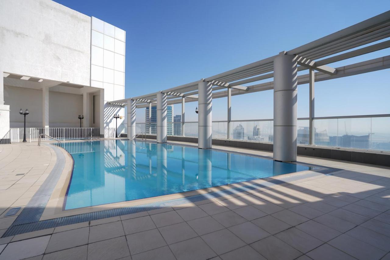 RH- Burj Al Nujoom, Downtown, trendy studio near Dubai Mall Zewnętrze zdjęcie